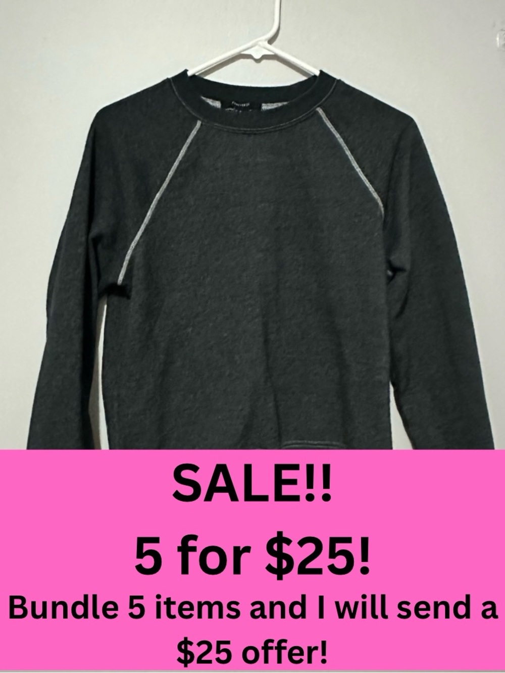 5/$25 Forever 21 Dark Charcoal Cropped Sweatshirt